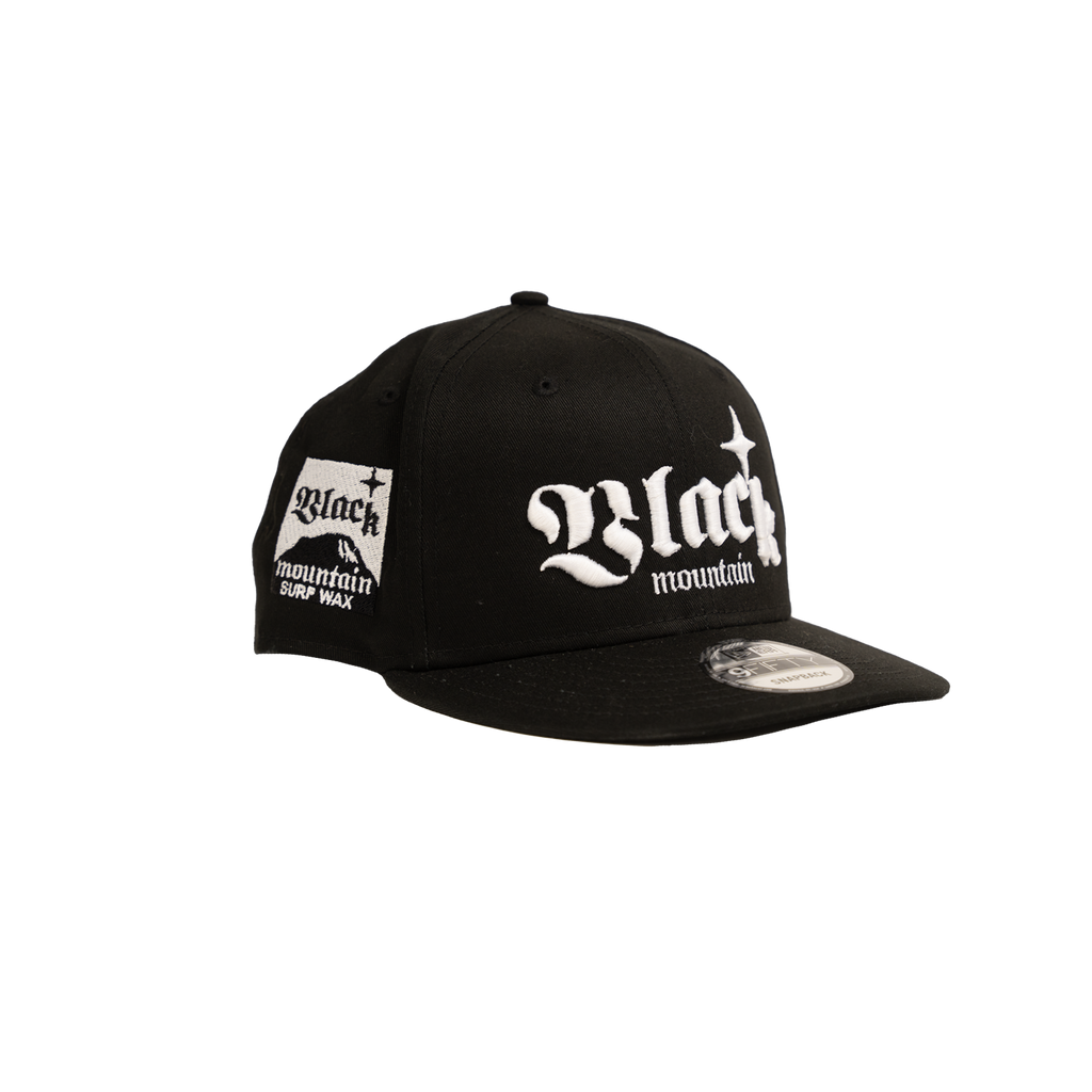 The Black Mountain New Era™ 9Fifty Snapback — Black