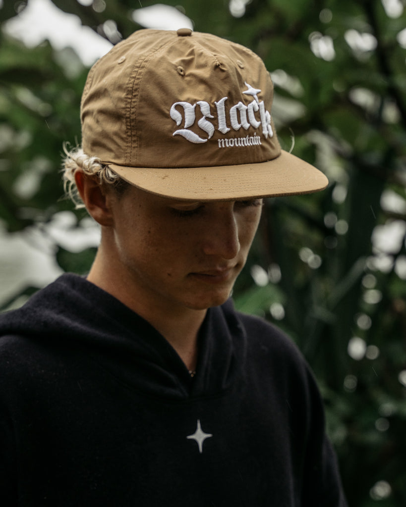 The Black Mountain Saltwater Snapback Hat — Camel