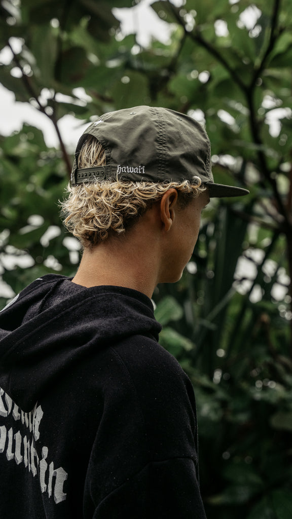 The Black Mountain Saltwater Snapback Hat — Army